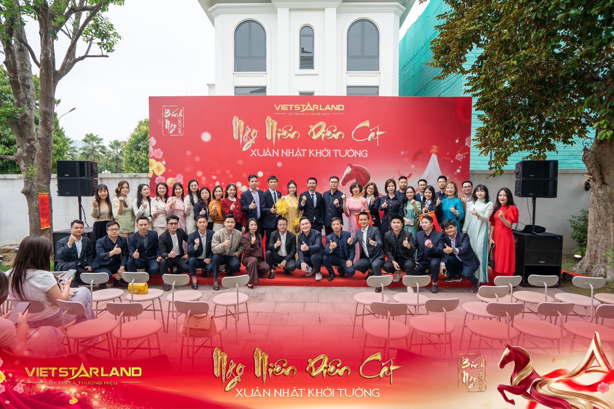 Đại gia đình VSL khai xuân